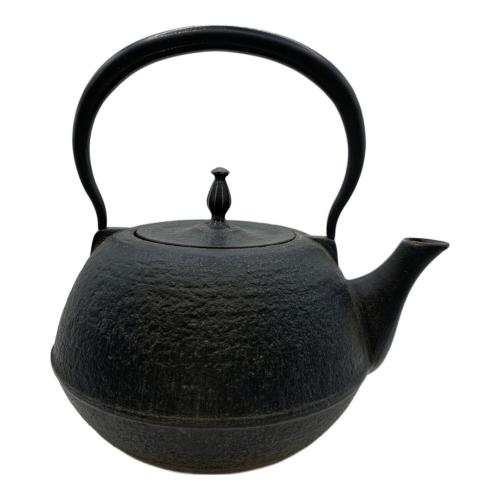 南部鉄器 (ナンブテッキ) 鉄瓶