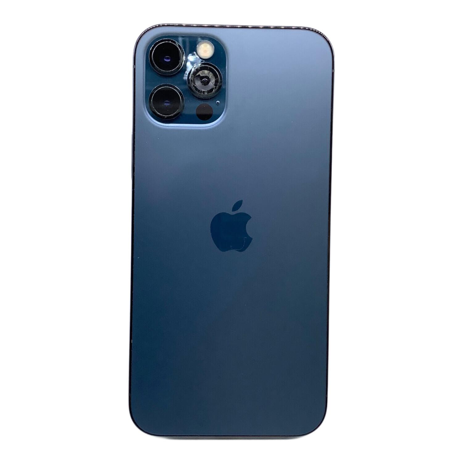 iPhone 12promax青 本体 ひび割れあり iPhone 12 Proの背面が割れてるんだよね。修理しなかったら、機能に