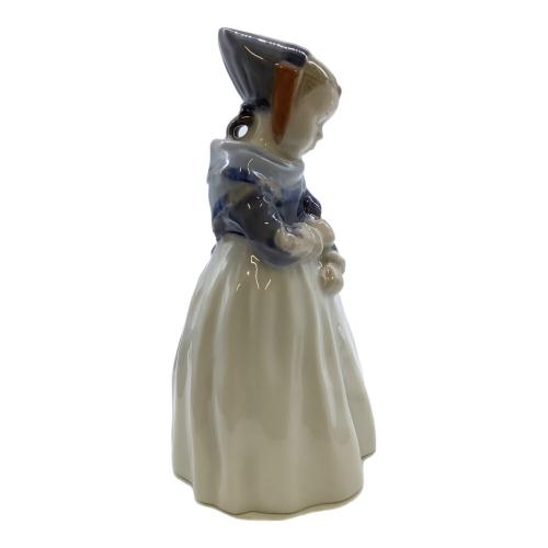 ROYAL COPENHAGEN (ロイヤル・コペンハーゲン) フィギュリン アマー島の少女