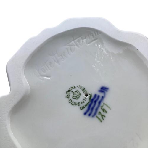 ROYAL COPENHAGEN (ロイヤル・コペンハーゲン) フィギュリン アマー島の少女