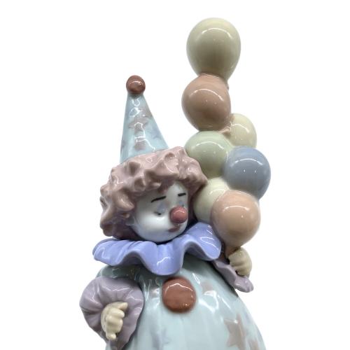 LLADRO (リヤドロ) フィギュリン 風船欲しい？