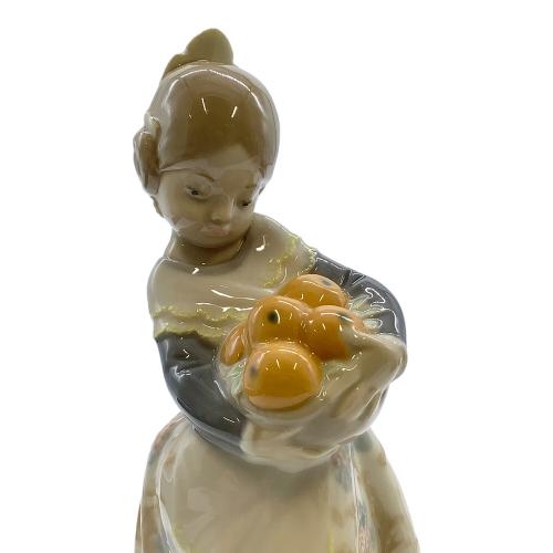 LLADRO (リヤドロ) フィギュリン オレンジがいっぱい