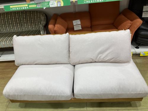 関家具 (セキカグ) 2人掛けソファー 131 ホワイト アリシア