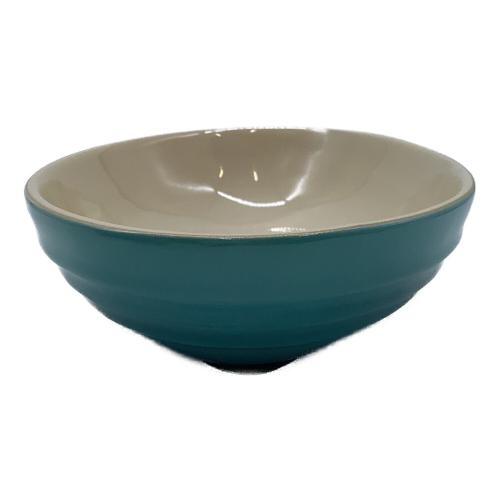 LE CREUSET (ルクルーゼ) ラウンドディッシュ