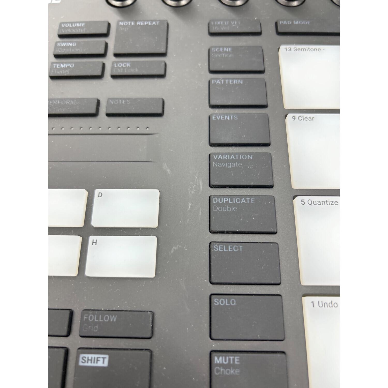 さ*ち様 最安相場MASCHINE MK3プロダクションシステム 本体 MASCHINE