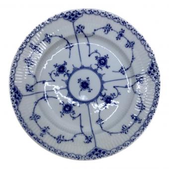 ROYAL COPENHAGEN (ロイヤル・コペンハーゲン) プレート ブルーフルーテッド・ハーフレース