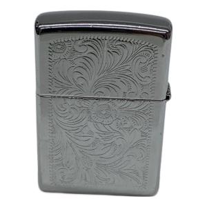 ZIPPO (ジッポ) オイルライター 2002年製 ベネチアン柄彫刻