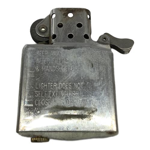 ZIPPO (ジッポ) オイルライター 2002年製 ベネチアン柄彫刻