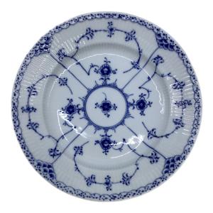 ROYAL COPENHAGEN (ロイヤル・コペンハーゲン) プレート ブルーフルーテッド・ハーフレース