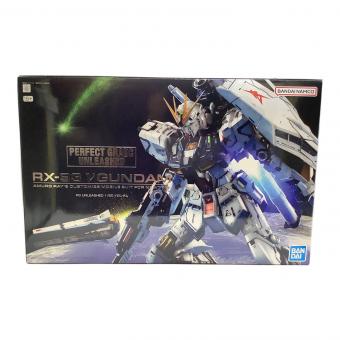 BANDAI (バンダイ) 1/60 PG UNLEASHED νガンダム ガンプラ +LEDユニット付属