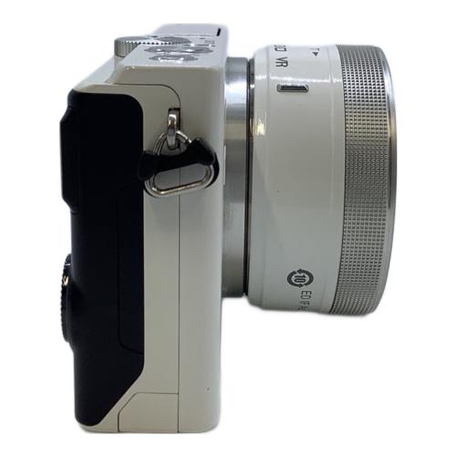 Nikon (ニコン) ミラーレス一眼カメラ Nikon 1 J4 (標準パワーズームキット) レンズ:1 NIKKOR VR 10-30mm f/3.5-5.6 PD-ZOOM