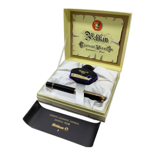 Pelikan (ペリカン) 万年筆 ブラック
