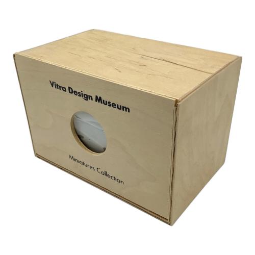 Vitra Design Museum (ヴィトラデザインミュージアム) ミニチュアコレクション Plywood Elepant