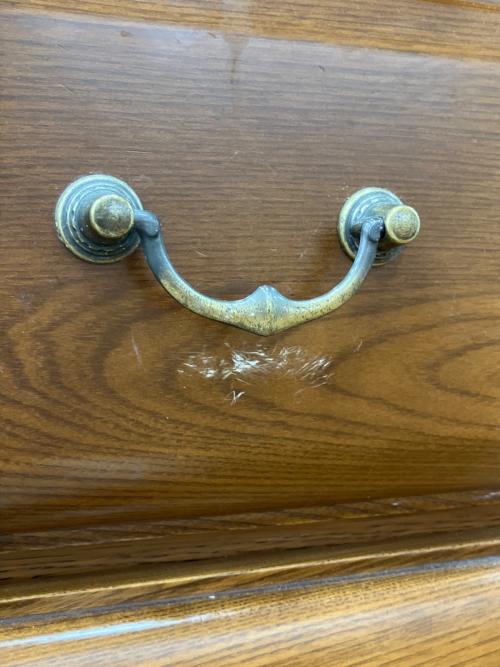 チェスト