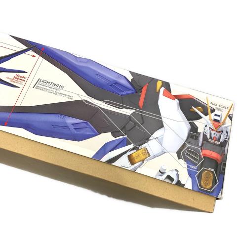 BANDAI (バンダイ) 1/60 ZGMF-X20A ストライクフリーダムガンダム ライトニングエディショ ガンプラ