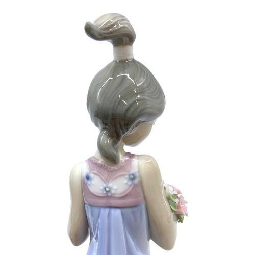 LLADRO (リヤドロ) フィギュリン 春の訪れ