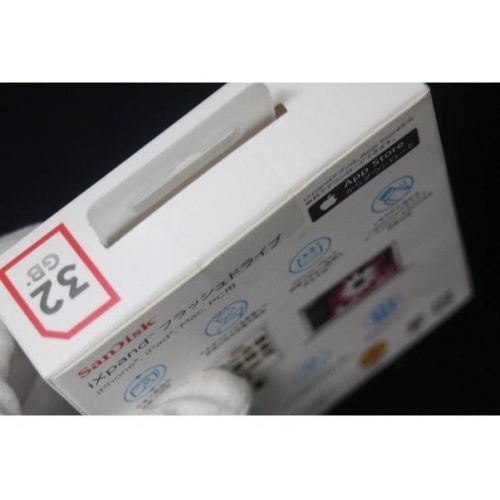 SANDISK iXpandフラッシュドライブ 未使用品 SDIX-035G-J57-SB 32GB　