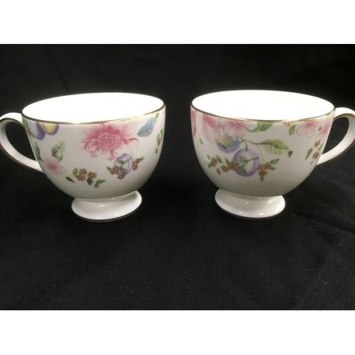 Wedgwood (ウェッジウッド) カップ&ソーサー 未使用品 スウィートプラム ペア