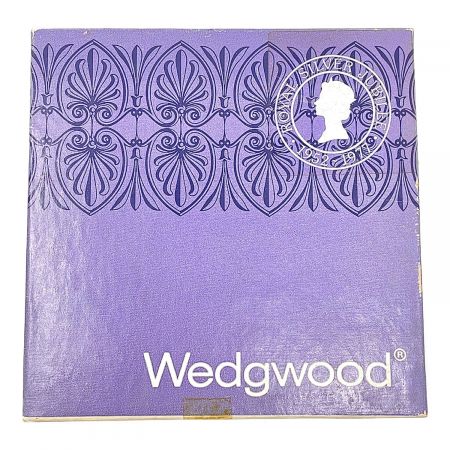 Wedgwood (ウェッジウッド) エリザベス2世 シルバージュビリー記念プレート
