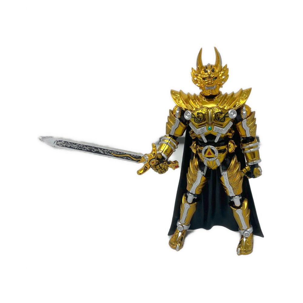 S.H.Figuarts 黄金騎士牙狼 フィギュア 本体のみ｜トレファクONLINE