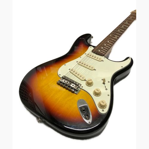 FENDER JAPAN (フェンダージャパン) エレキギター 2017年製 Traditional Stratocaster 60s トラスロッド余裕有 JD17002710