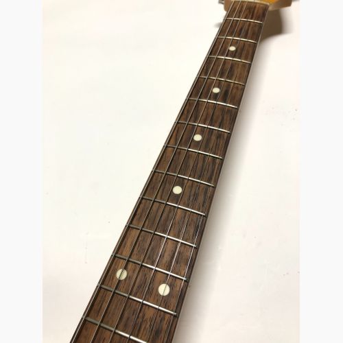 FENDER JAPAN (フェンダージャパン) エレキギター 2017年製 Traditional Stratocaster 60s トラスロッド余裕有 JD17002710