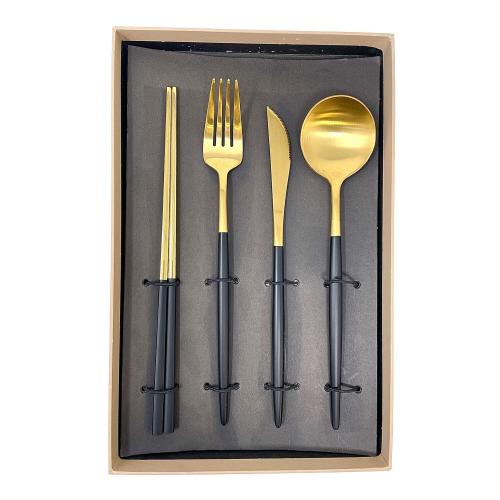 Cutipol (クチポール)×BURBERRY（バーバリー） カトラリーセット