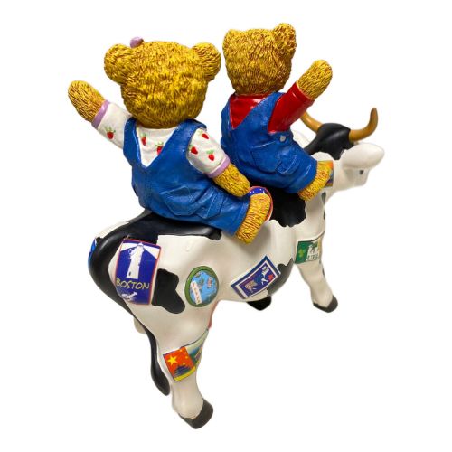 Cow parade (カウパレード) 「Teddy Bears on the Moove」7743