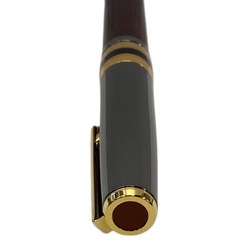 uni (ウニ) ユニペンシルホルダー 50周年記念モデル