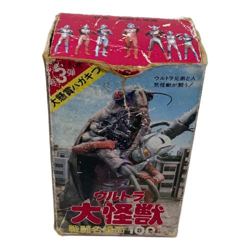 ウルトラ大怪獣 第3弾 戦闘名場面カード レトロホビー 91枚 キズ多数