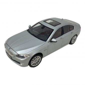 NOREV (ノレブ) 1/18スケールミニカー BMW 550i BMW特注