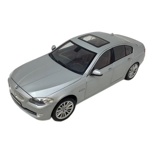 NOREV (ノレブ) 1/18スケールミニカー BMW 550i BMW特注