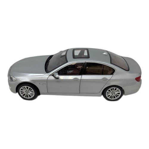 NOREV (ノレブ) 1/18スケールミニカー BMW 550i BMW特注