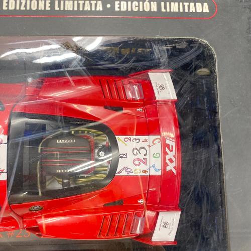 HOT WHEELS ELITE (ホットウィールエリート) Ferrari FXX #23 1/18ミニカー