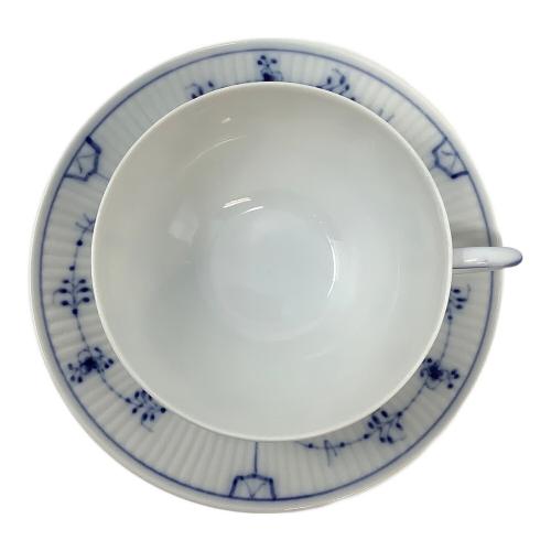 ROYAL COPENHAGEN (ロイヤル・コペンハーゲン) ティーカップ&ソーサー ブルーフルーテッド・プレイン