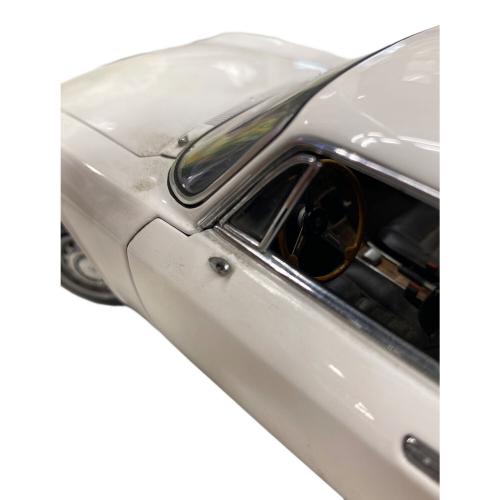 AUTOart (オートアート) 1/18 Alfa Romeo 1750 モデルカー サイドミラー破損有