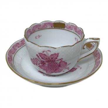 ROYAL CROWN DERBY (ロイヤルクラウンダービー) カップ&ソーサー