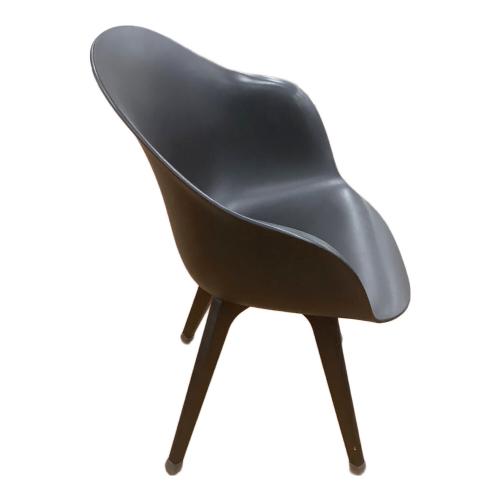BoConcept (ボーコンセプト) アームチェアー ブラック Hauge