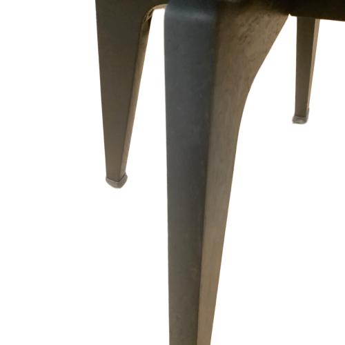 BoConcept (ボーコンセプト) アームチェアー ブラック Hauge