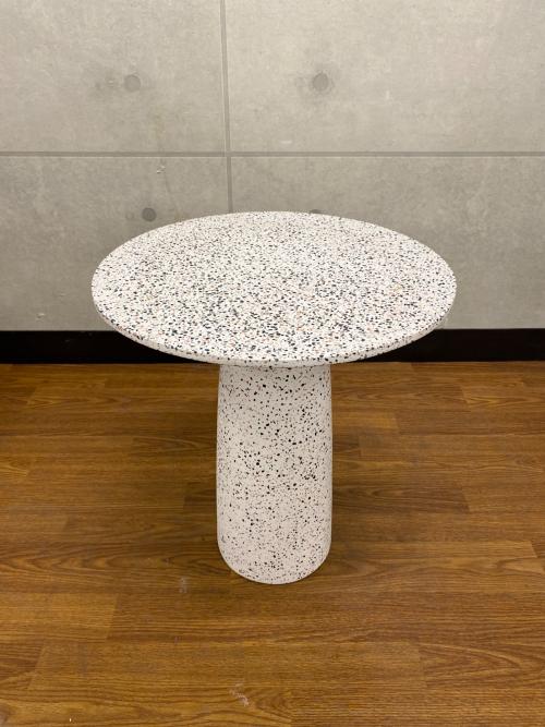 Moda en Casa (モーダエンカーサ) エンドテーブル （ガタつき有） ホワイト fungi