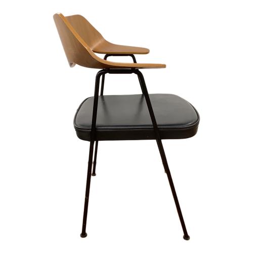 Case Furniture (ケース・ファニチャー) ダイニングチェアー 186 ブラウン×ブラック