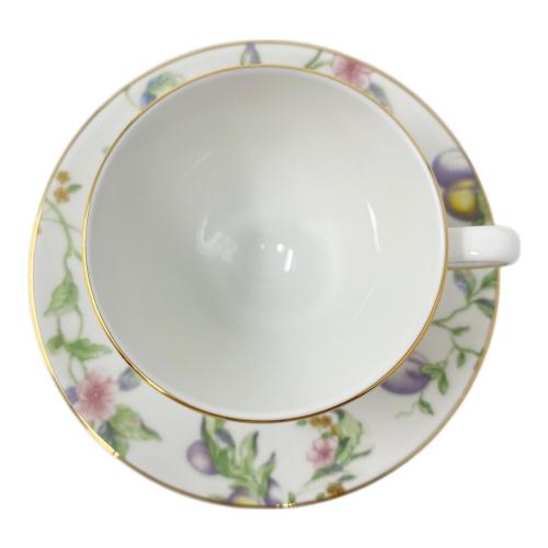 Wedgwood カップ&ソーサー・プレートセット スウィートプラム
