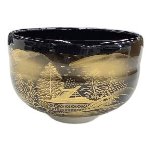 九谷焼 (クタニヤキ) 茶碗 雪山造