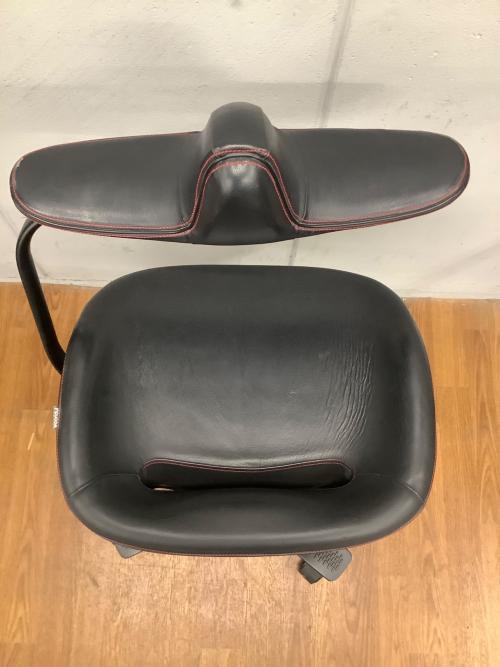 Wooridul chair イス ブラック