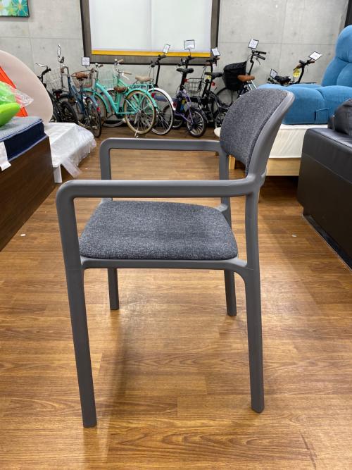 IKEA (イケア) アームチェアー 廃版 グレー YPPERLIG イッペルリグ