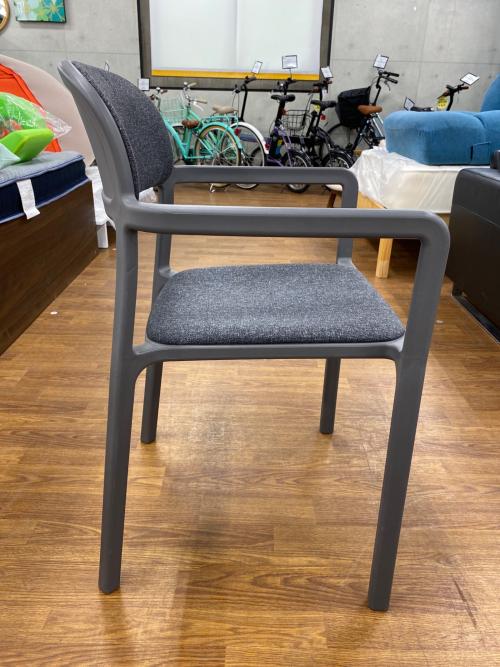 IKEA (イケア) アームチェアー 廃版 グレー YPPERLIG イッペルリグ