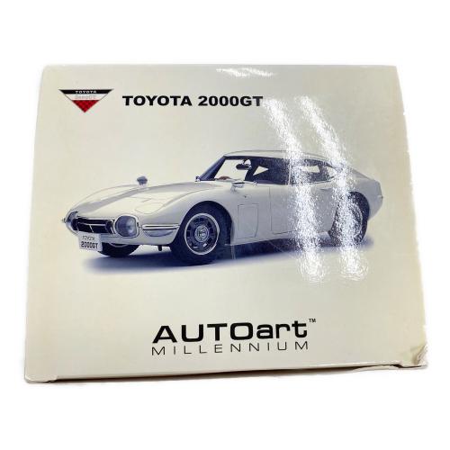 AUTOart (オートアート) 1:18 TOYOTA 2000GT モデルカー