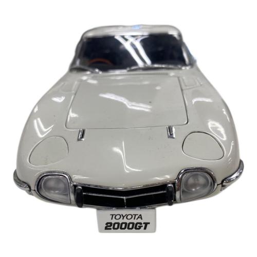 AUTOart (オートアート) 1:18 TOYOTA 2000GT モデルカー