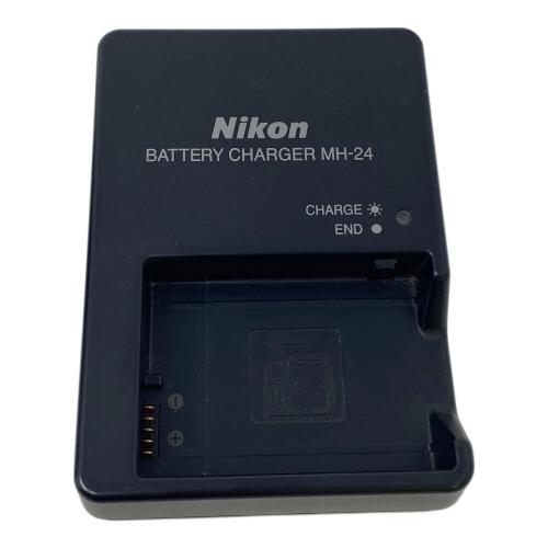 Nikon (ニコン) デジタル一眼レフカメラ D5500 AF-S NIKKOR 18-55mm