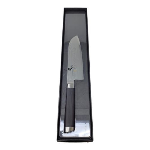 貝印 (カイジルシ) ダマスカス 小三徳包丁 000AE5201 関孫六 145mm